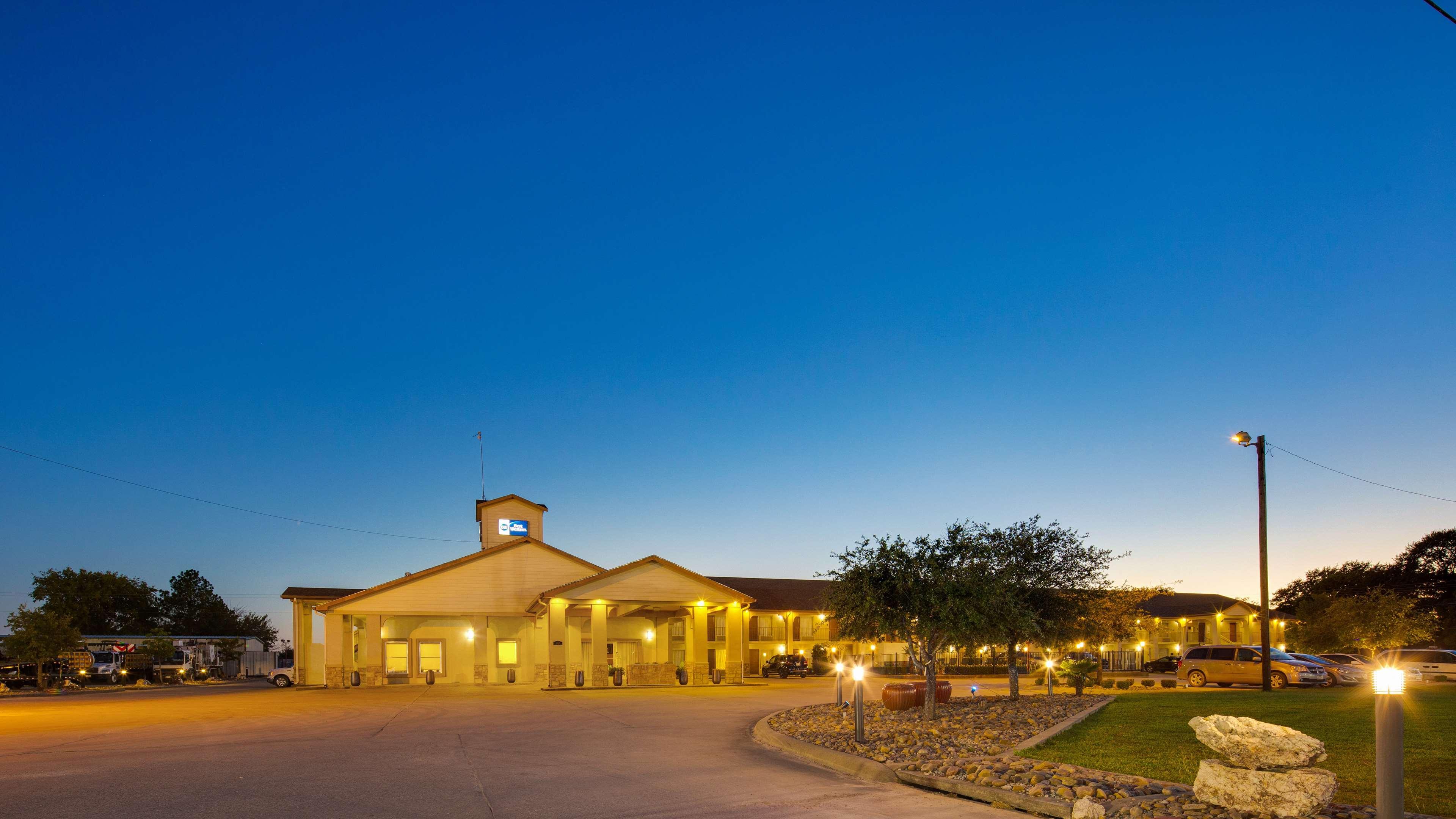 Best Western Canton Inn Exterior photo