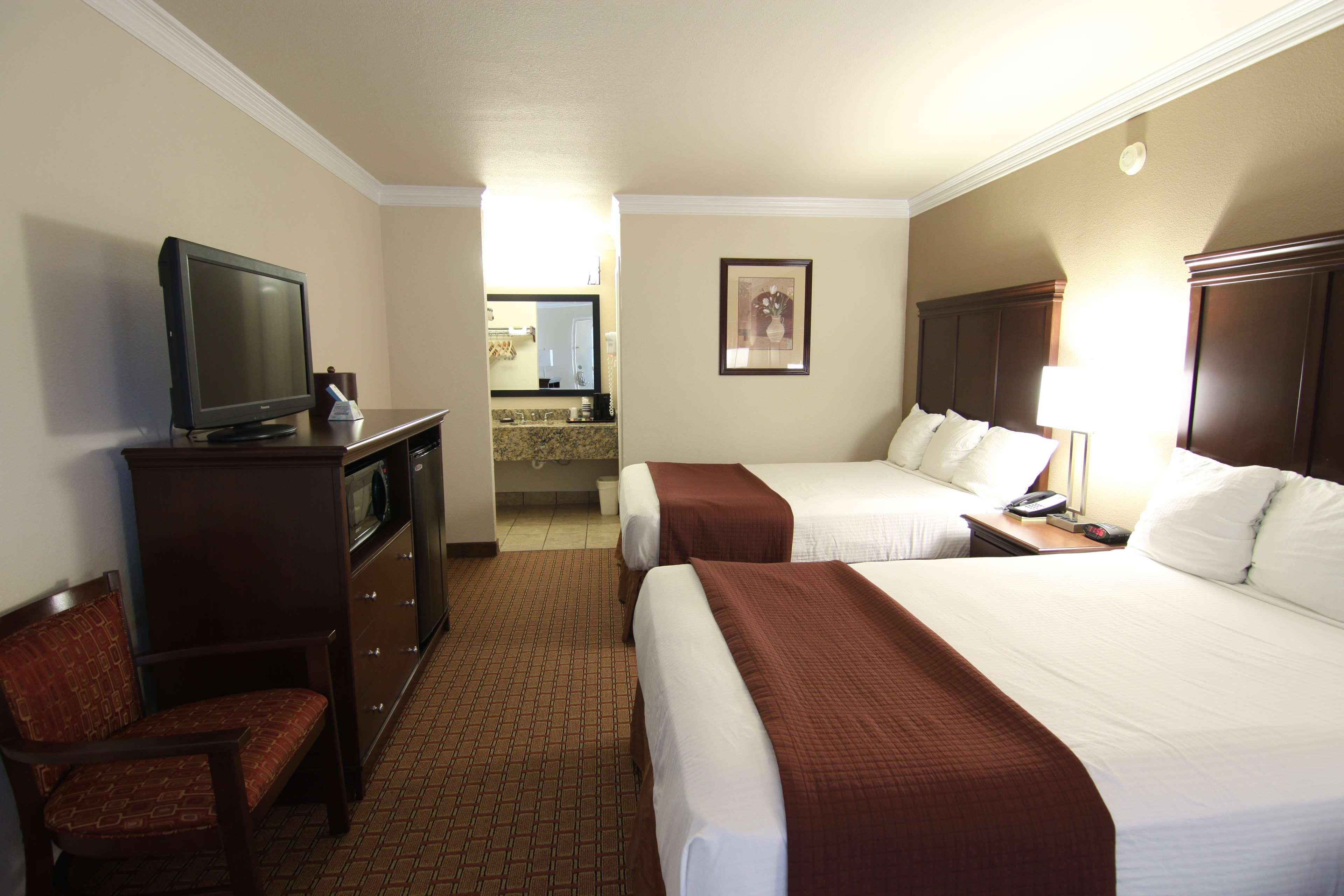 Best Western Canton Inn Exterior photo