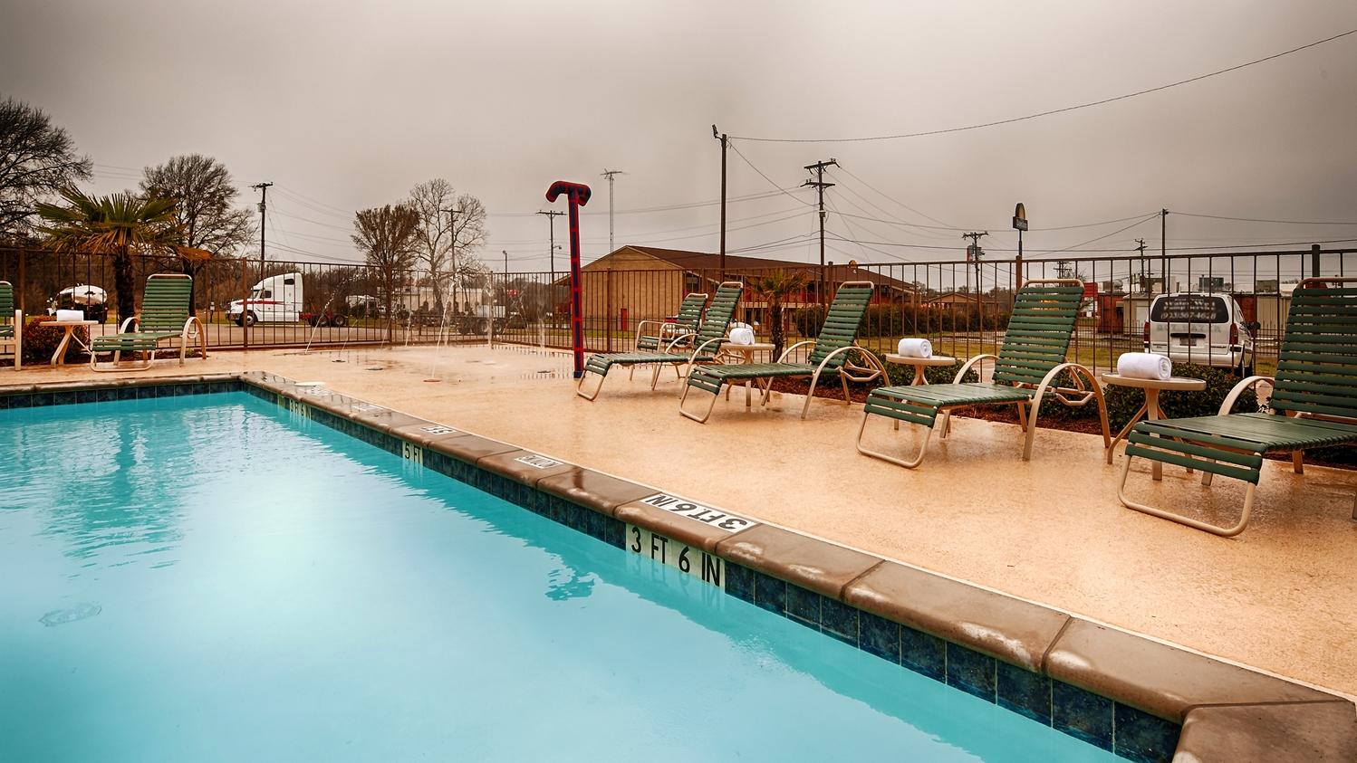 Best Western Canton Inn Exterior photo