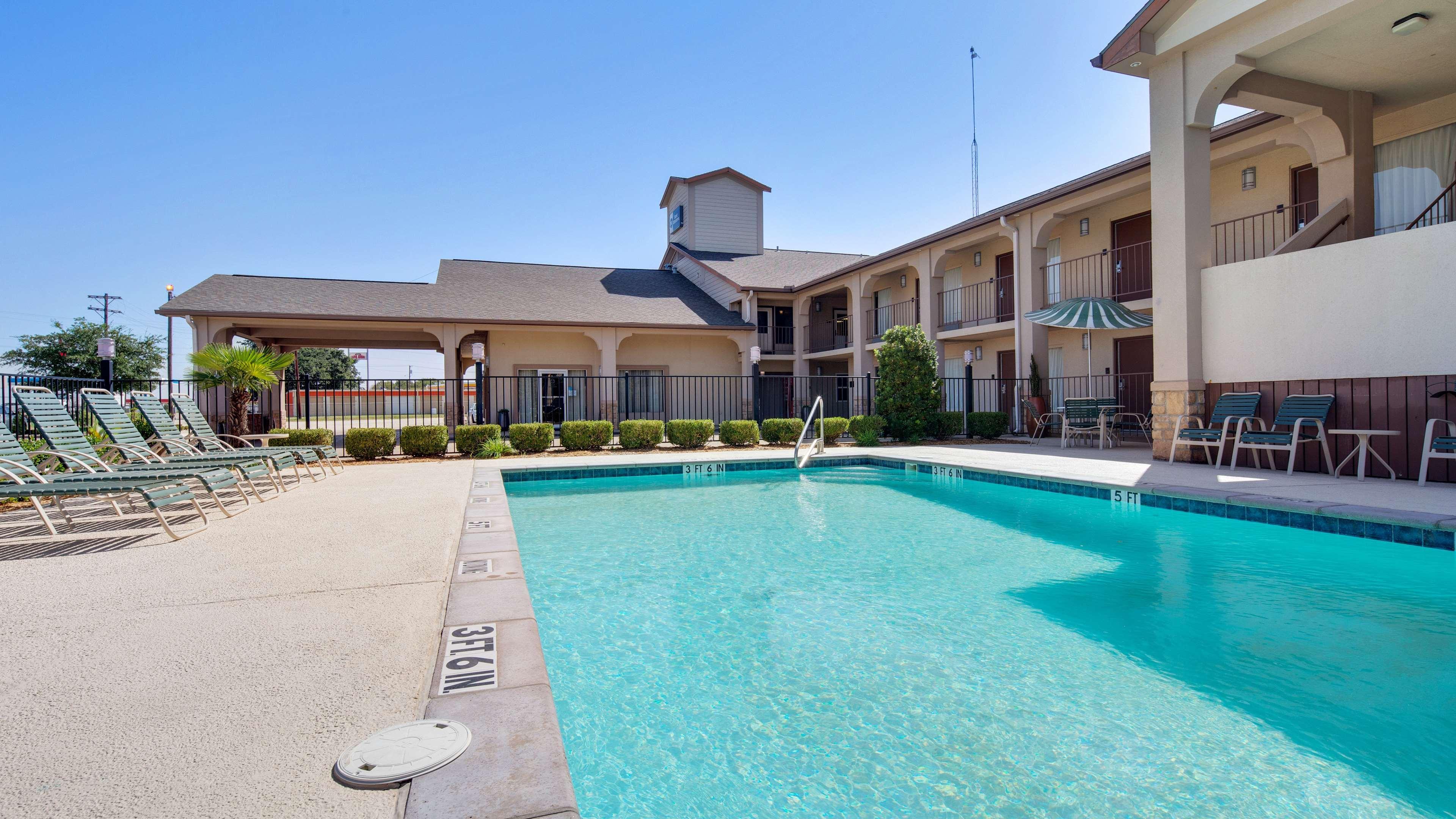 Best Western Canton Inn Exterior photo